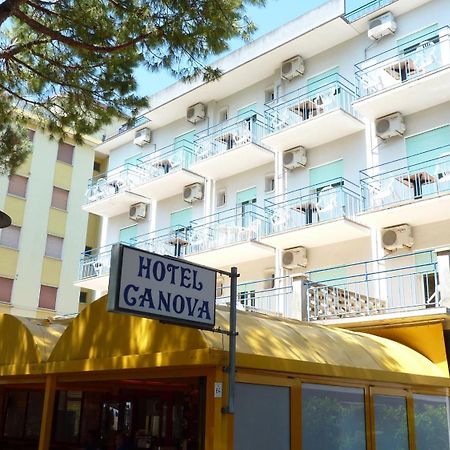 Hotel Canova Lido di Jesolo Exterior foto